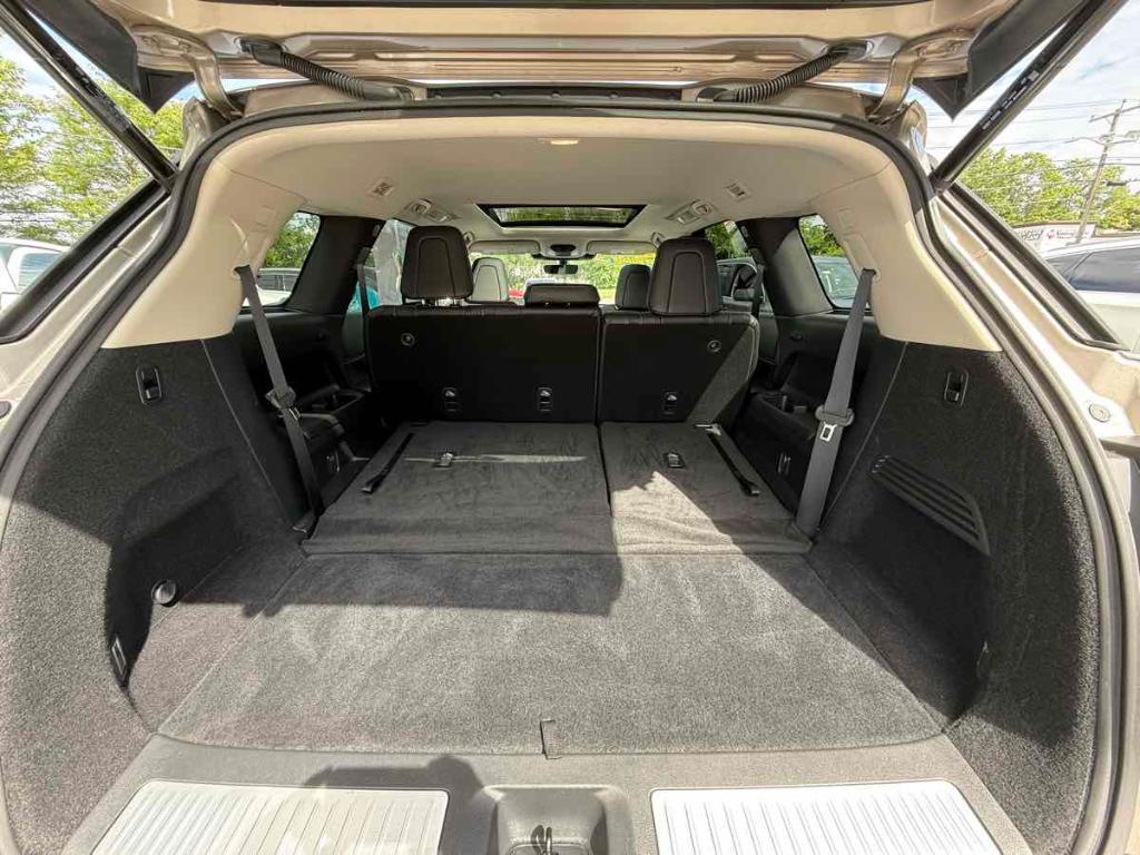 used 2023 INFINITI QX60 car, priced at $44,900
