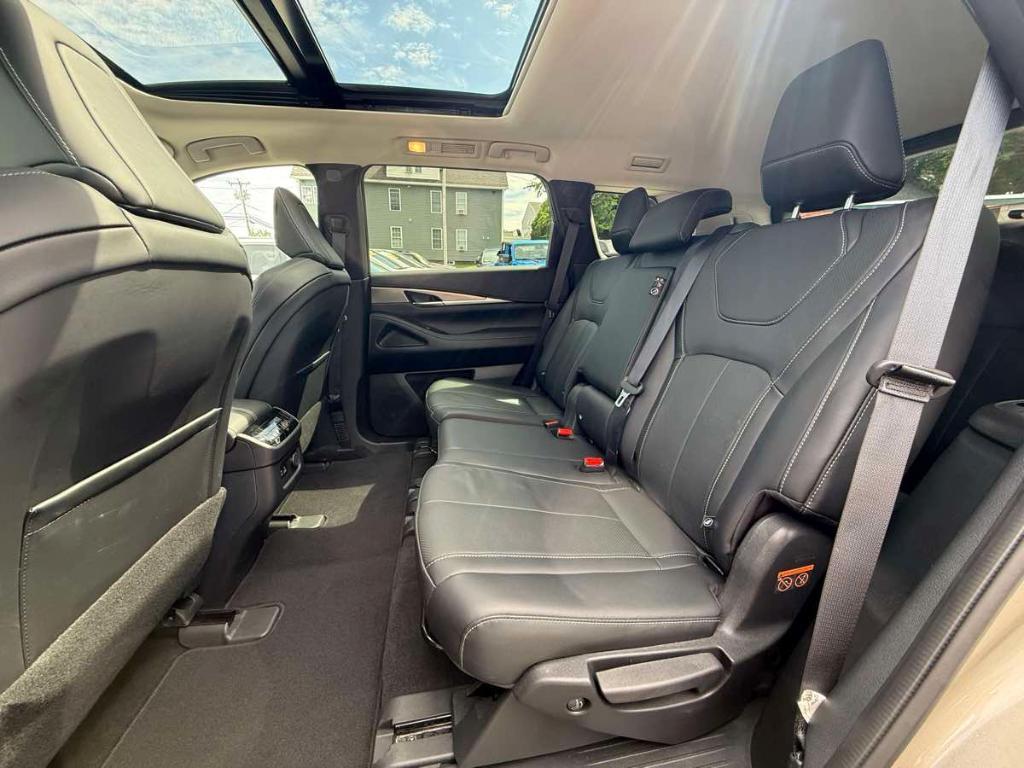 used 2023 INFINITI QX60 car, priced at $44,900