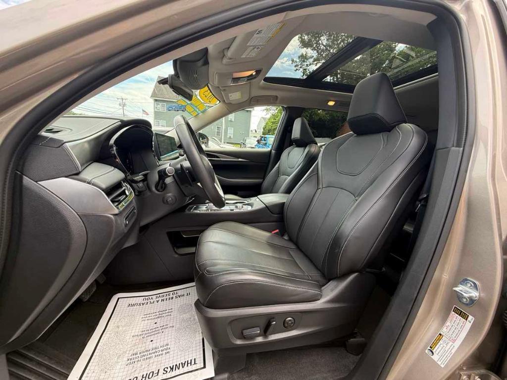used 2023 INFINITI QX60 car, priced at $44,900