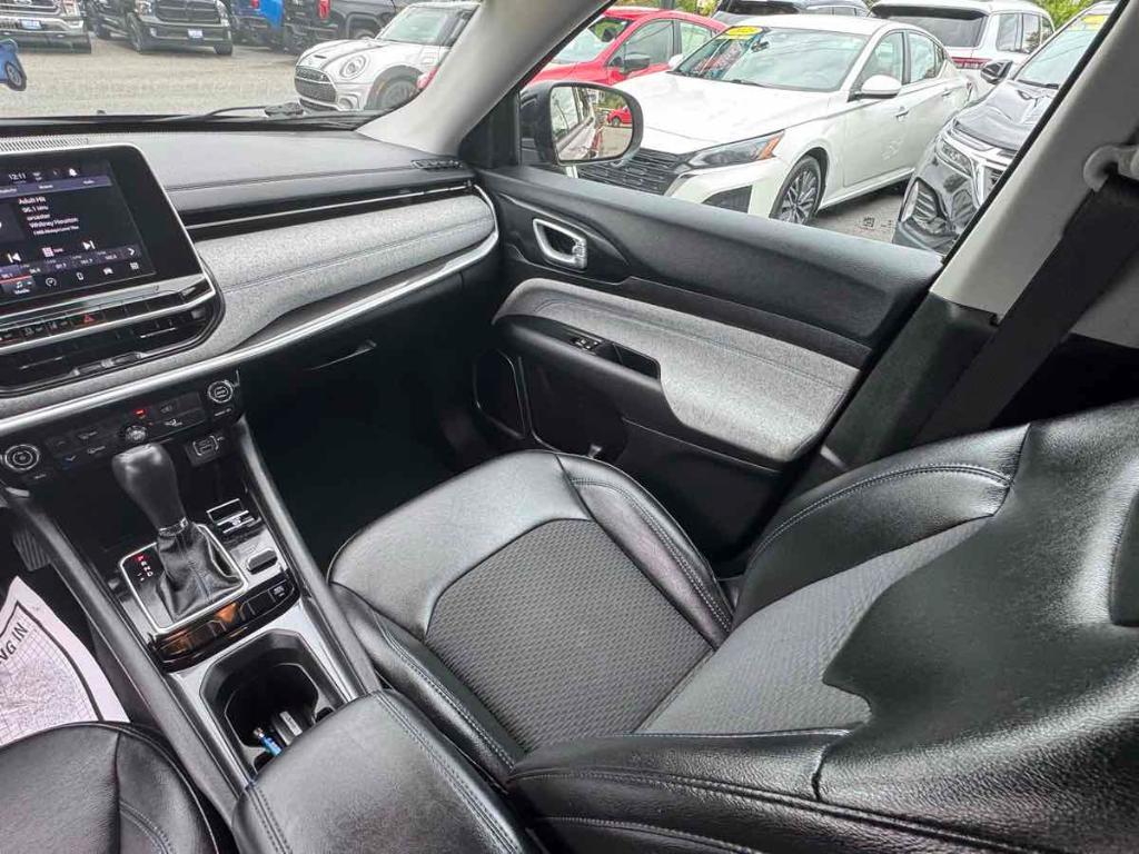 used 2022 Jeep Compass car