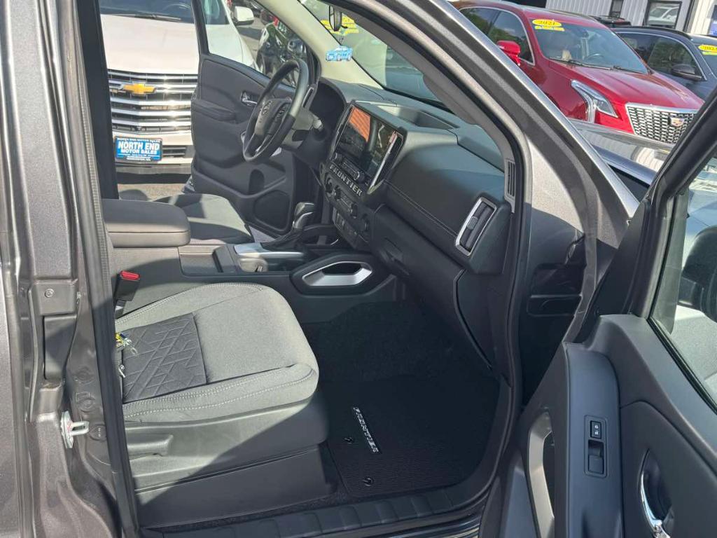 used 2025 Nissan Frontier car, priced at $37,900
