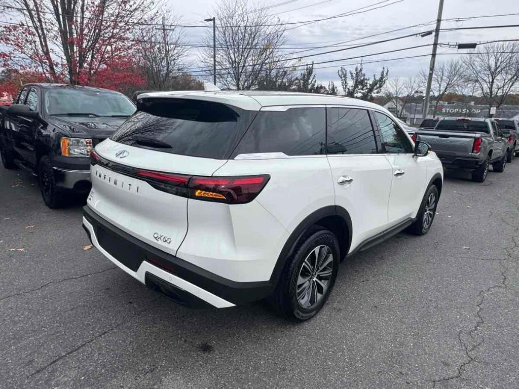 used 2024 INFINITI QX60 car, priced at $39,900