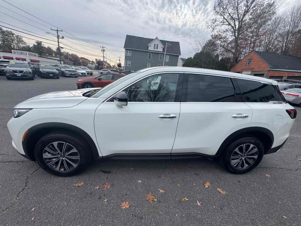 used 2024 INFINITI QX60 car, priced at $39,900