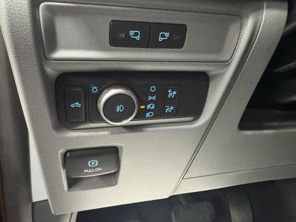 used 2021 Ford F-150 car, priced at $37,900