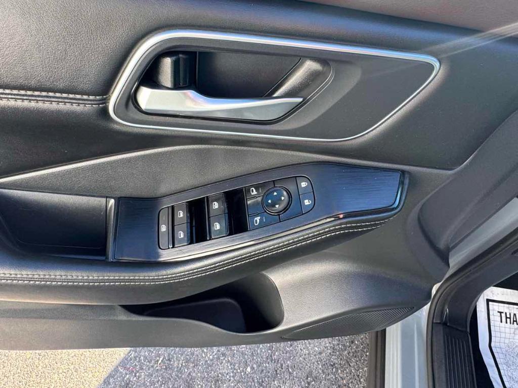 used 2021 Nissan Rogue car, priced at $26,900