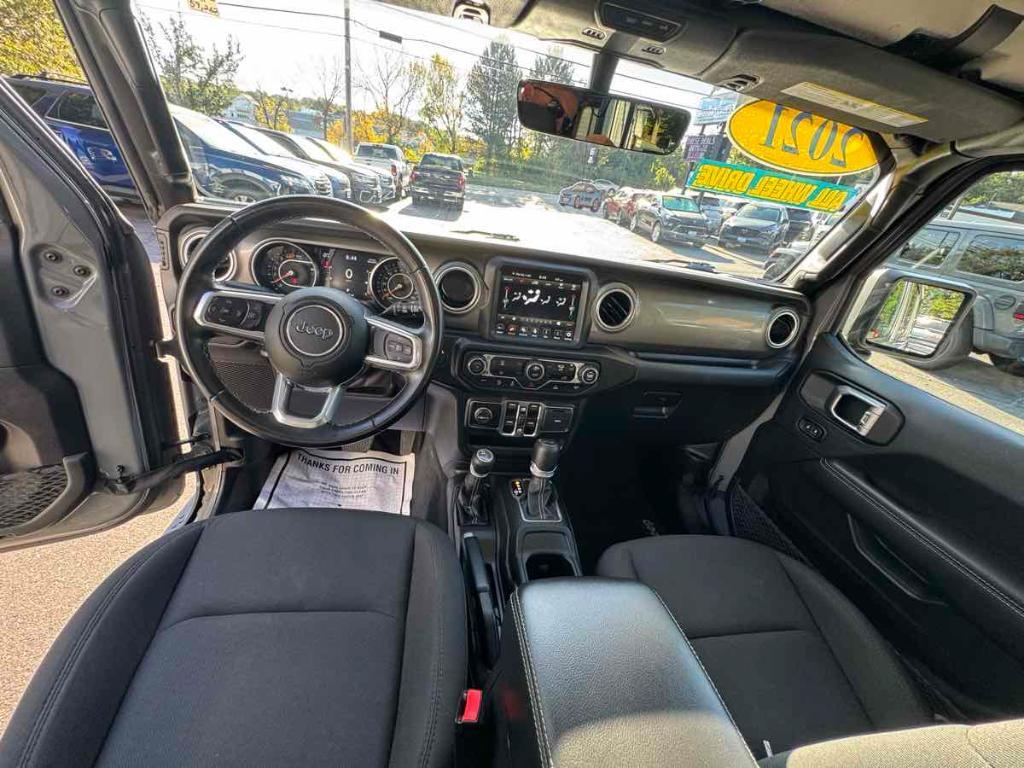 used 2021 Jeep Wrangler Unlimited car, priced at $33,900