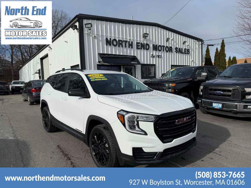 used 2024 GMC Terrain car, priced at $31,900