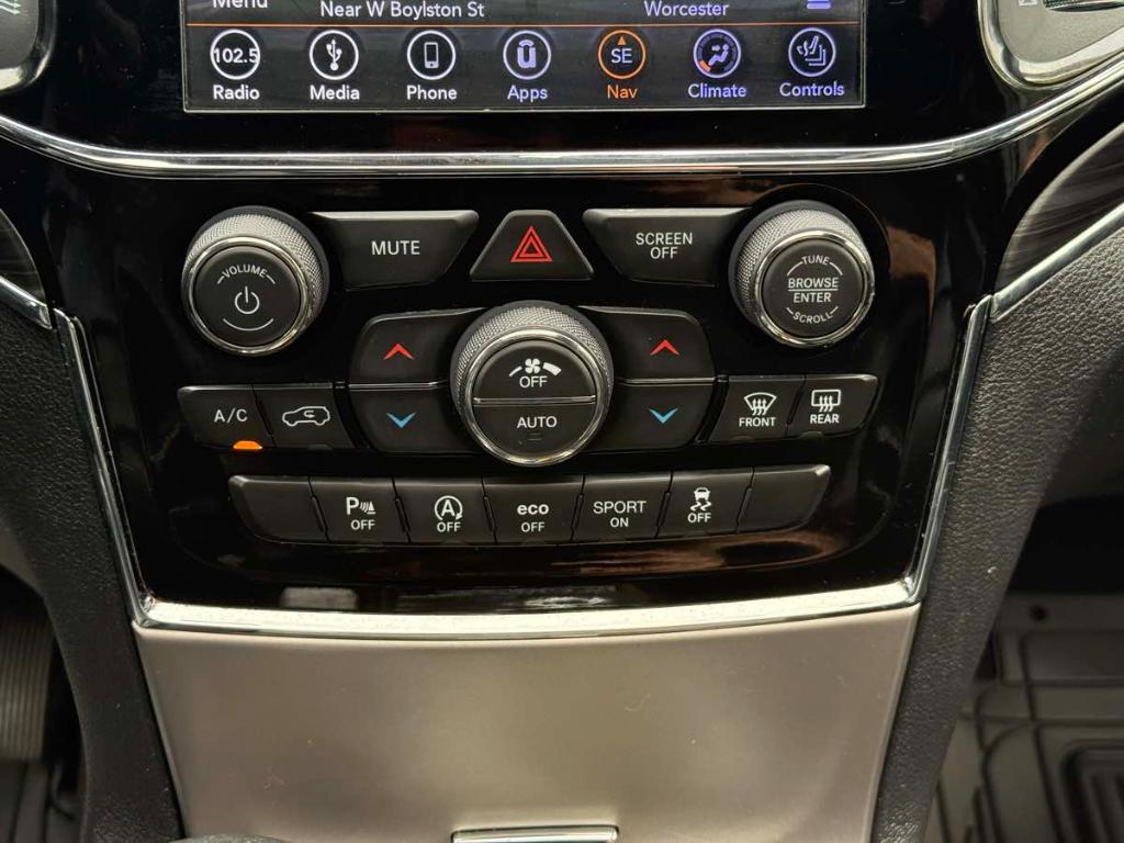 used 2019 Jeep Grand Cherokee car, priced at $20,900