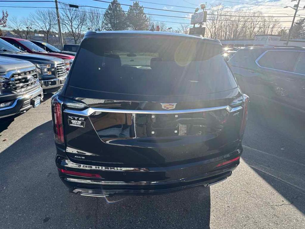 used 2024 Cadillac XT6 car, priced at $55,900