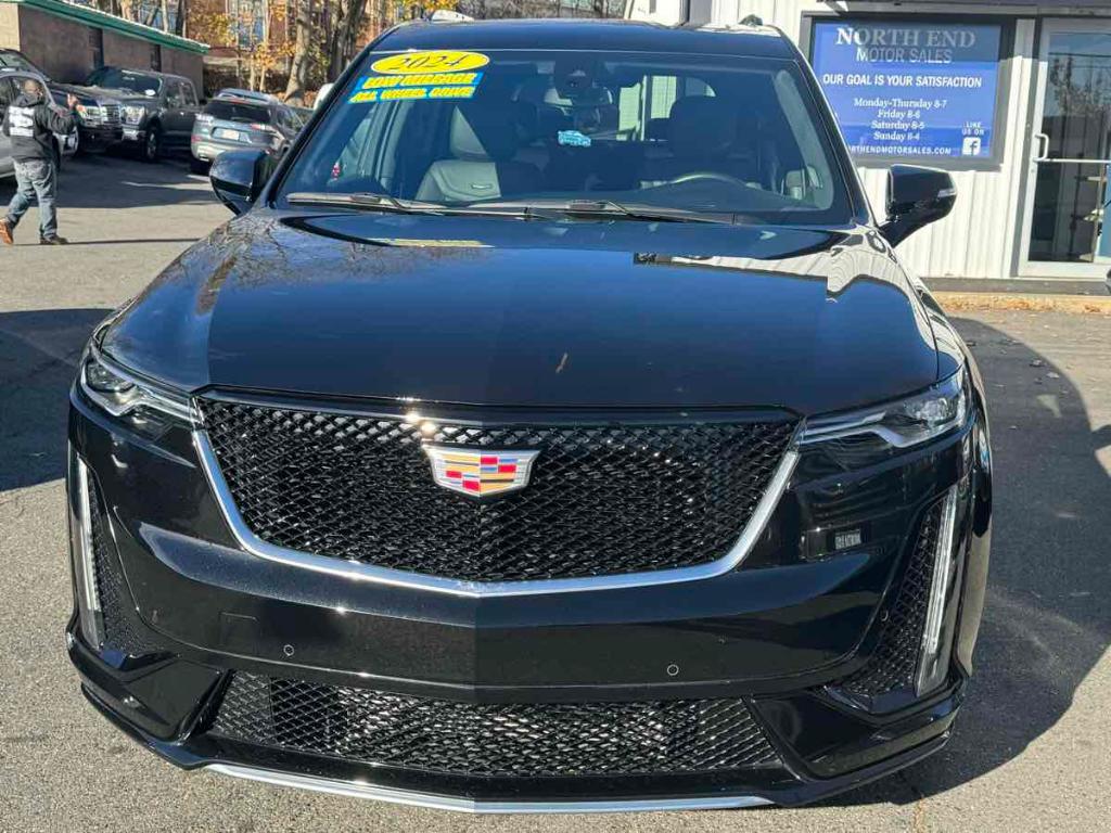 used 2024 Cadillac XT6 car, priced at $55,900