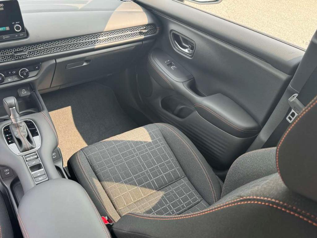 used 2025 Honda HR-V car, priced at $30,900