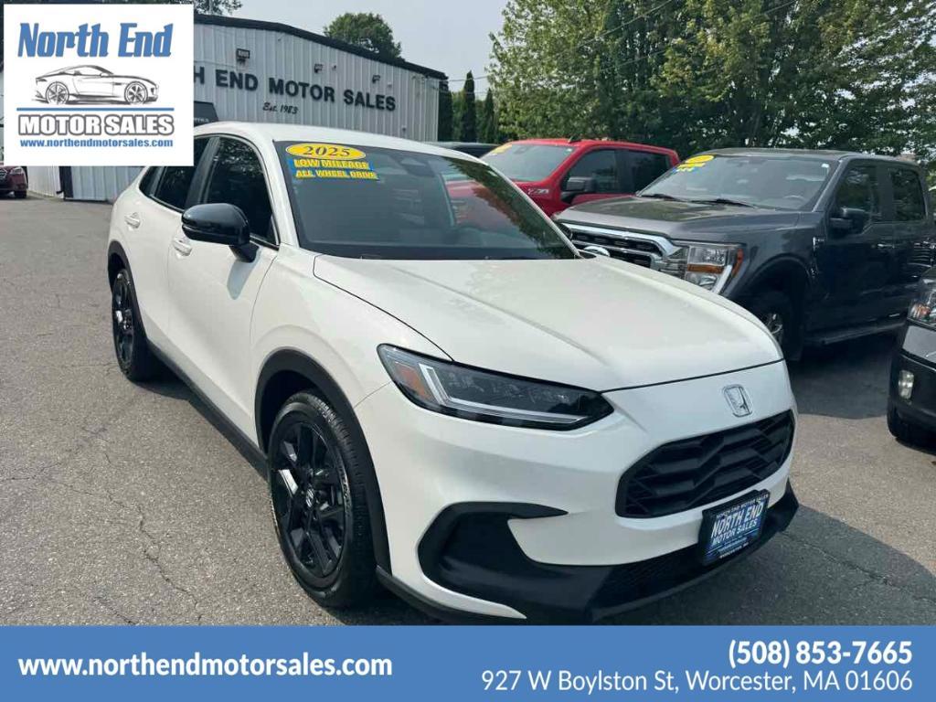 used 2025 Honda HR-V car, priced at $30,900