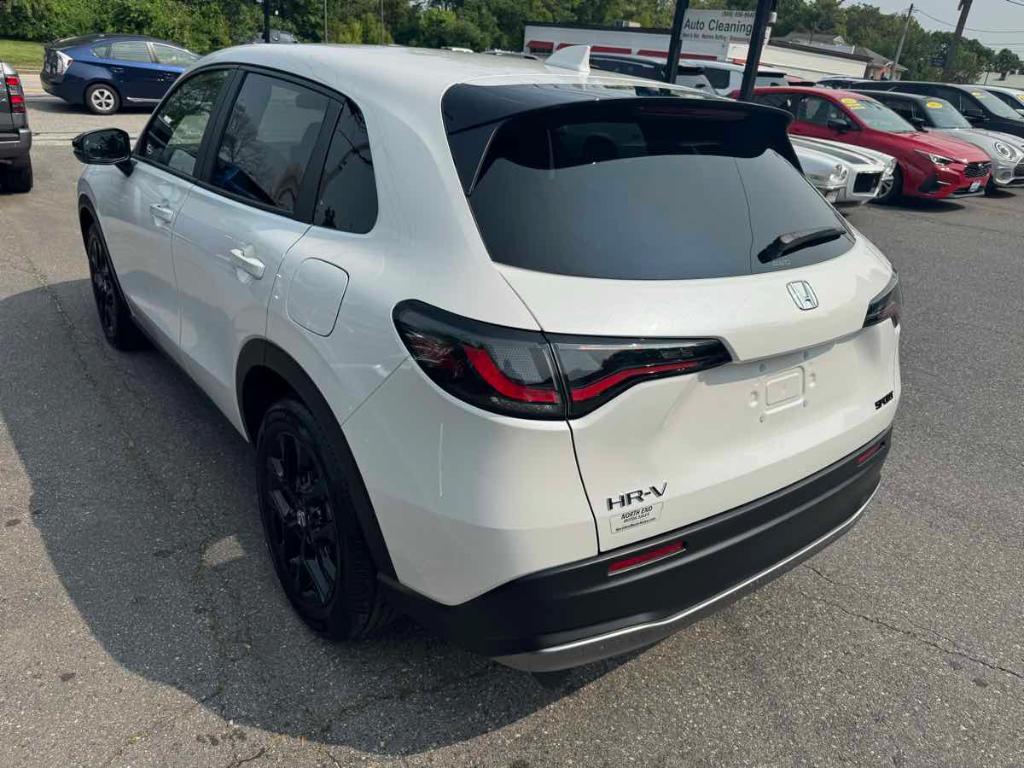 used 2025 Honda HR-V car, priced at $30,900