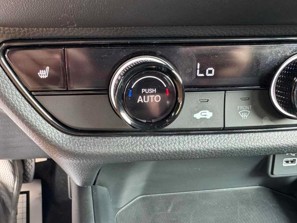 used 2025 Honda HR-V car, priced at $30,900