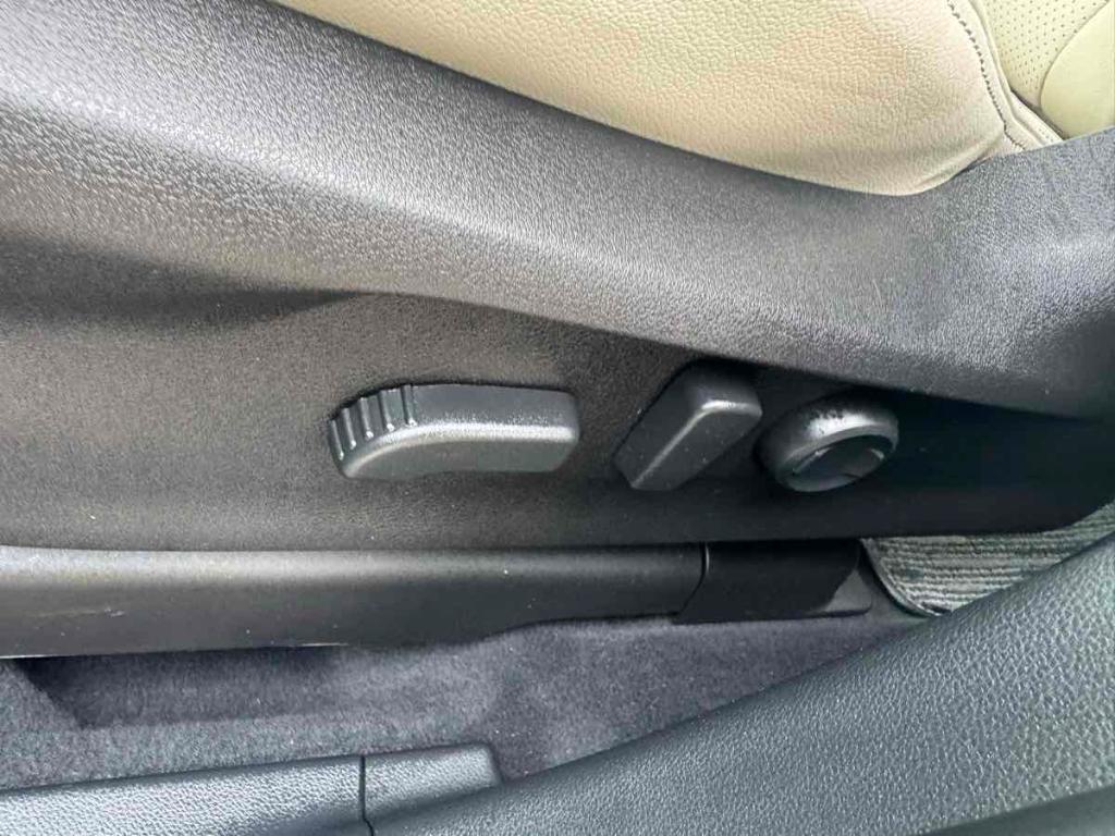 used 2022 Subaru Ascent car, priced at $32,900