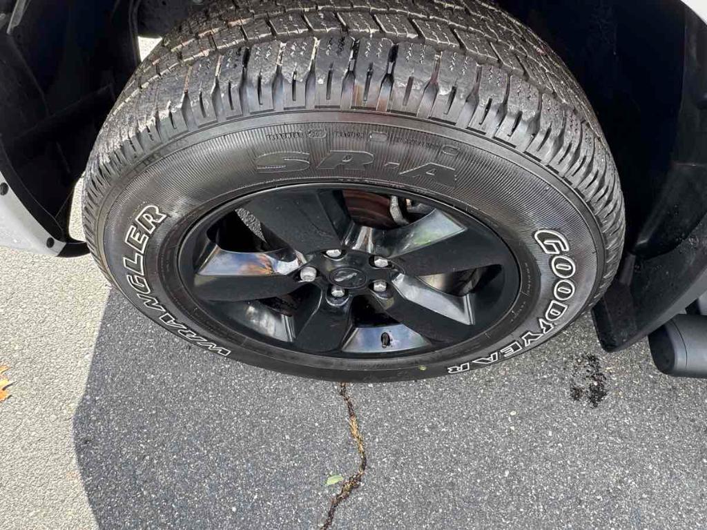 used 2023 Ram 1500 Classic car, priced at $36,900