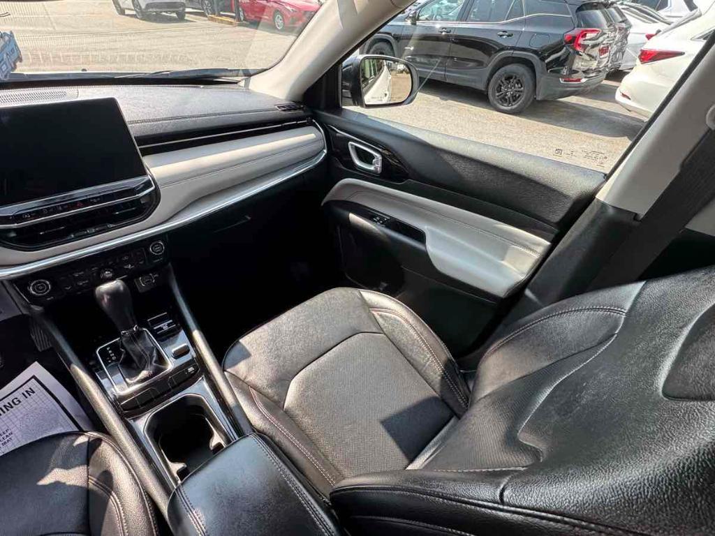 used 2022 Jeep Compass car, priced at $26,900