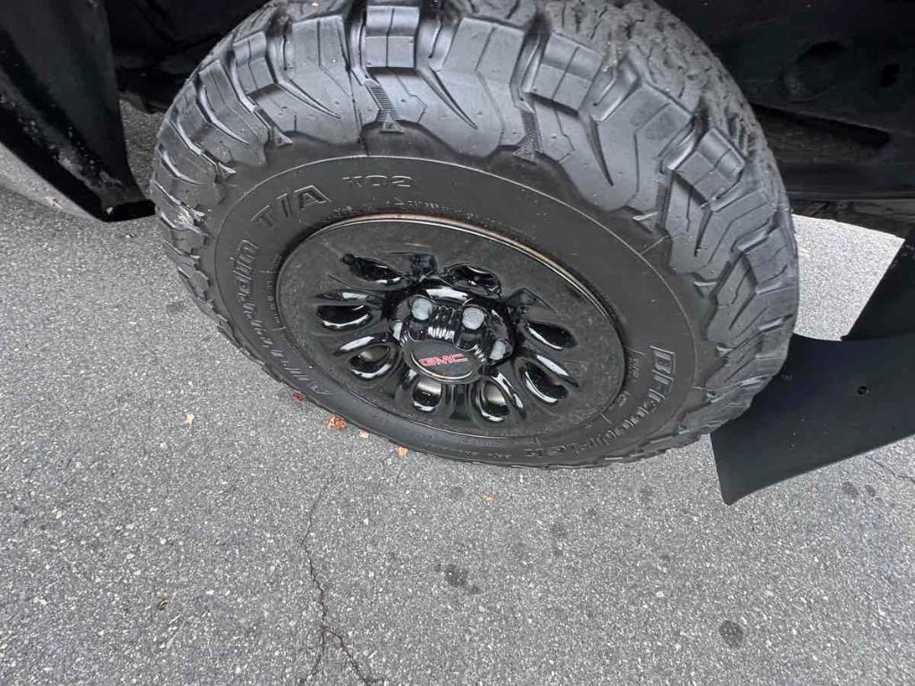 used 2013 GMC Sierra 1500 car, priced at $14,900