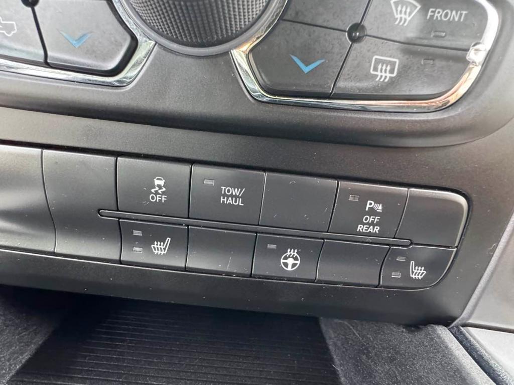 used 2022 Ram 1500 Classic car, priced at $39,900