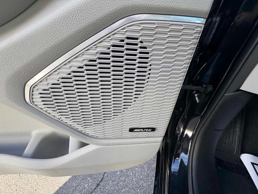 used 2023 Jeep Grand Cherokee L car