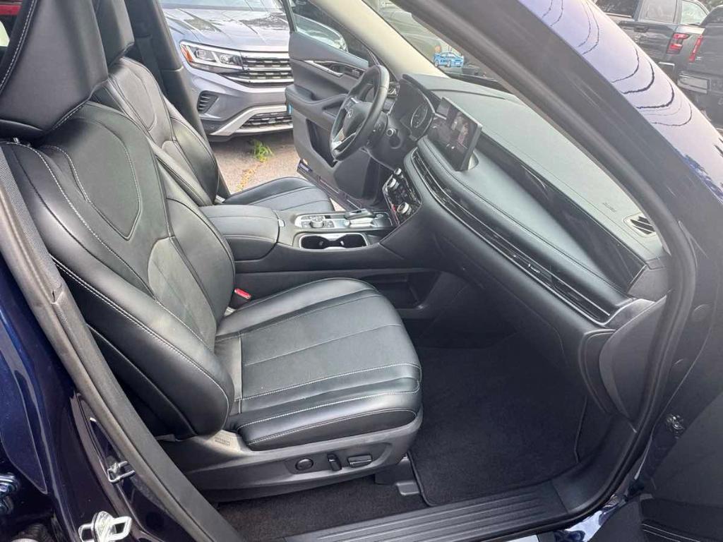 used 2024 INFINITI QX60 car, priced at $40,900