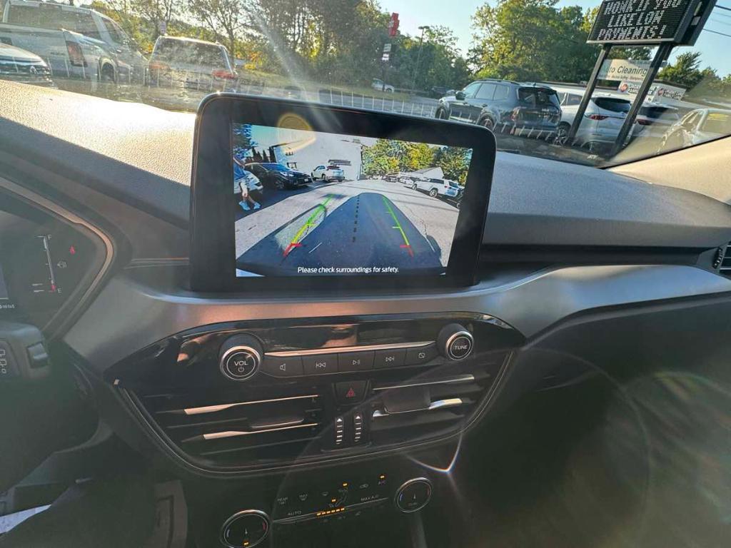 used 2023 Ford Escape car, priced at $26,900