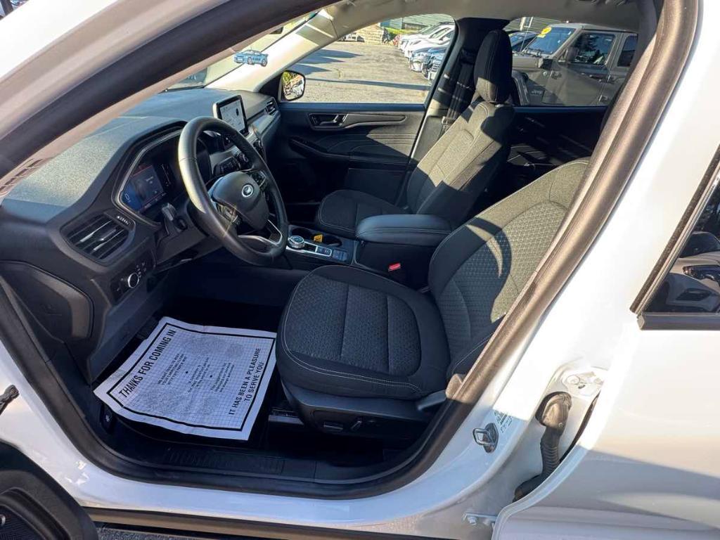 used 2023 Ford Escape car, priced at $26,900