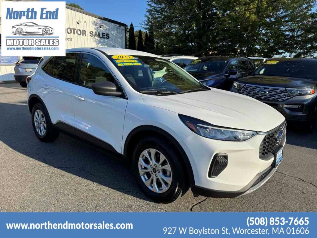 used 2023 Ford Escape car, priced at $26,900