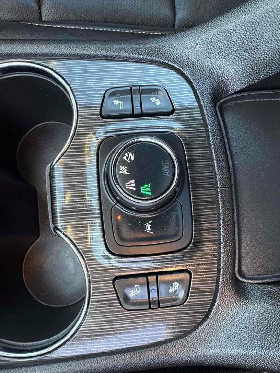 used 2023 GMC Acadia car, priced at $36,900