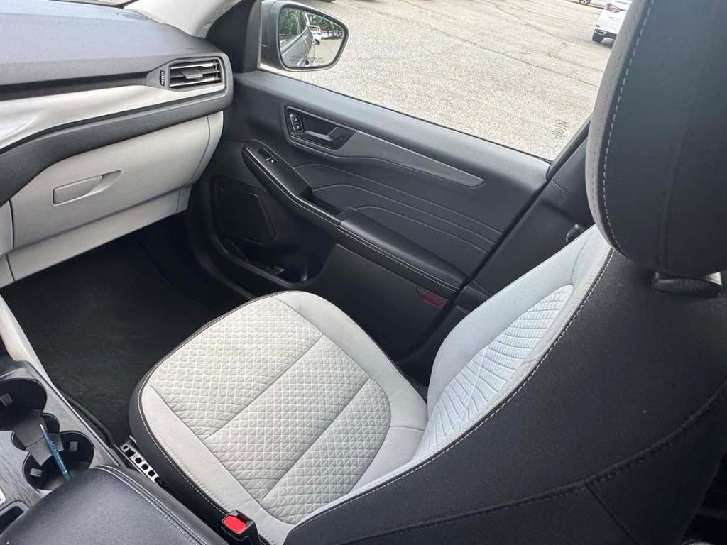 used 2023 Ford Escape car, priced at $25,900
