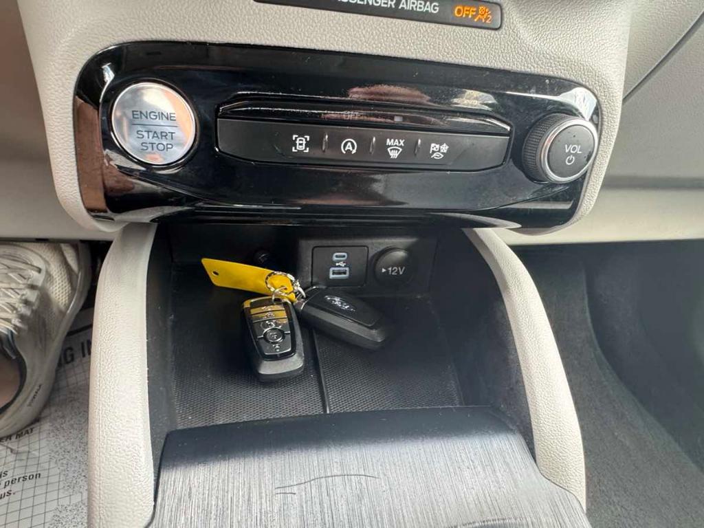 used 2023 Ford Escape car, priced at $25,900