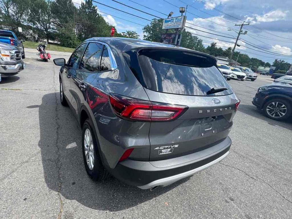 used 2023 Ford Escape car, priced at $25,900