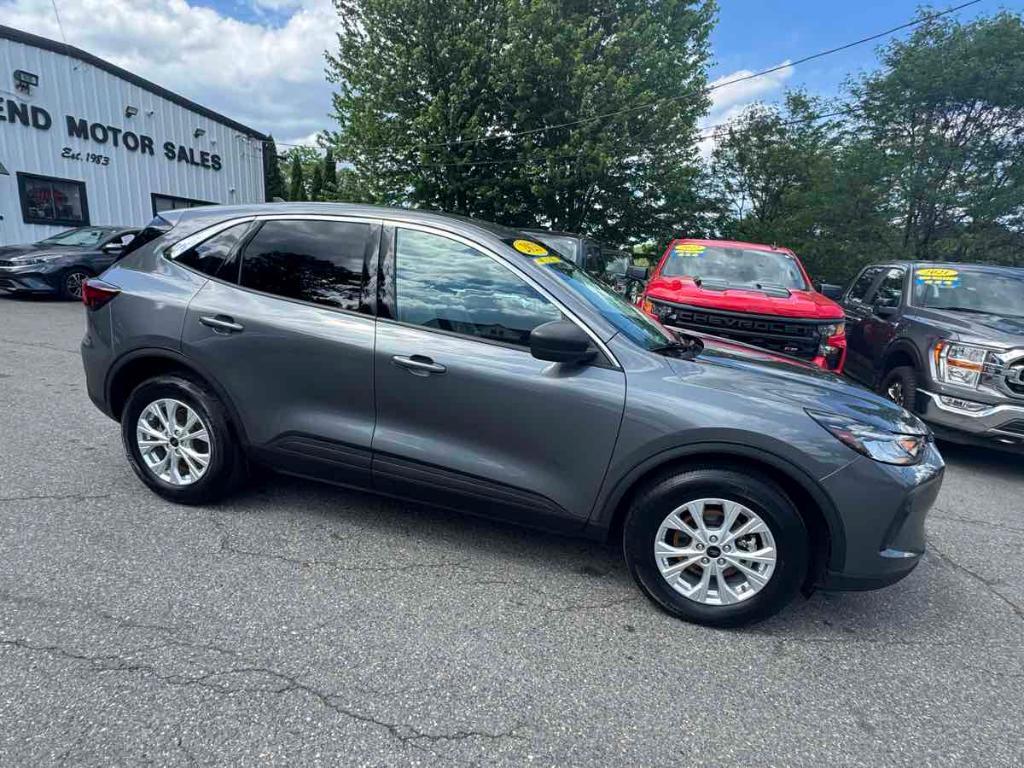 used 2023 Ford Escape car, priced at $25,900