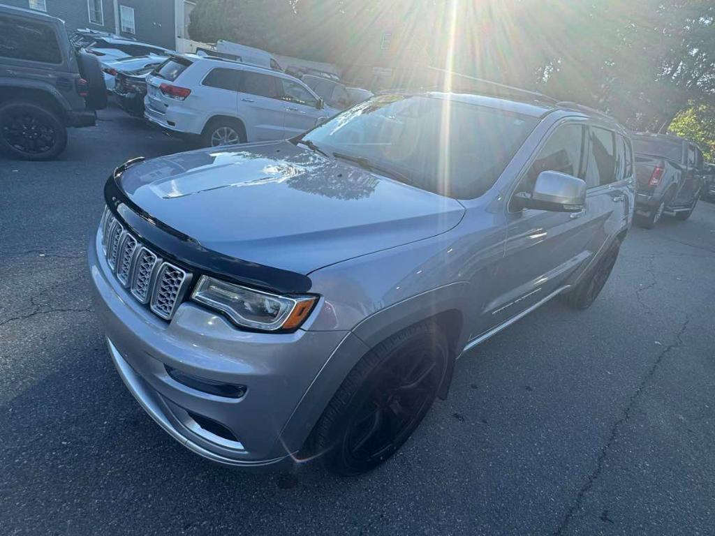 used 2021 Jeep Grand Cherokee car, priced at $39,900