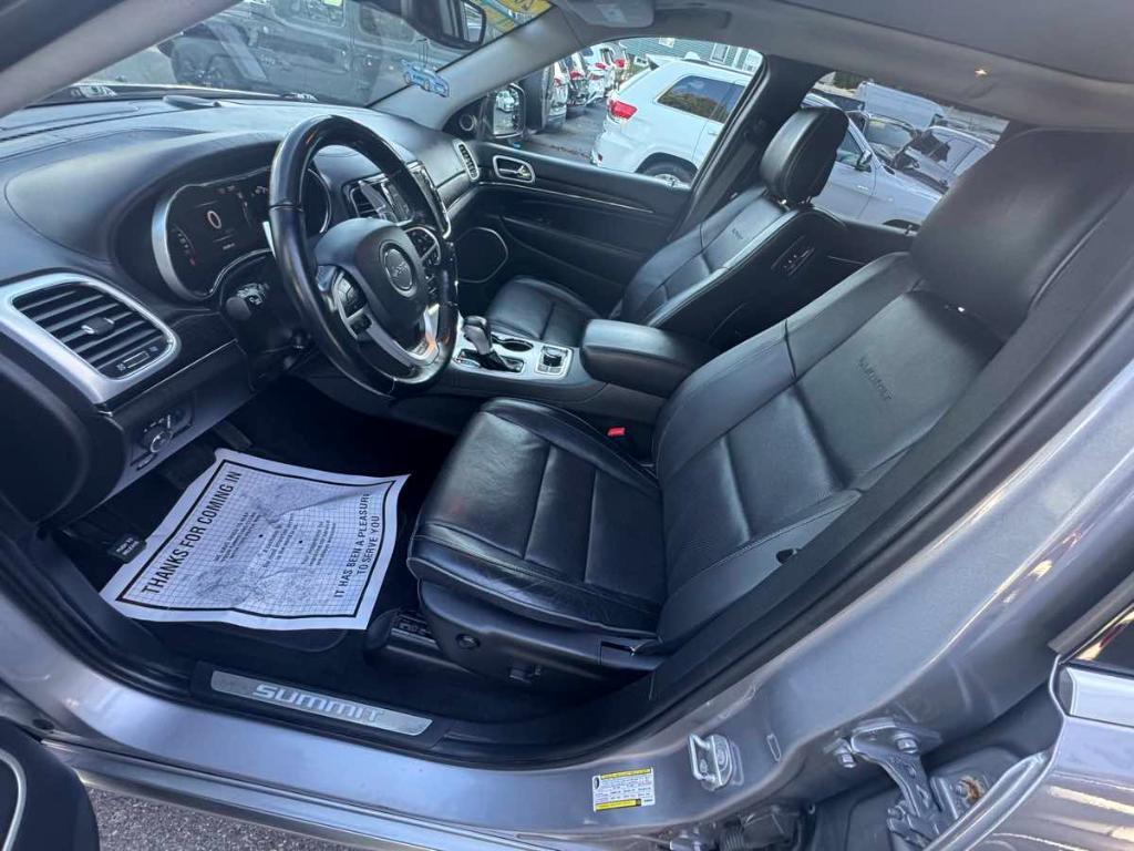 used 2021 Jeep Grand Cherokee car, priced at $39,900