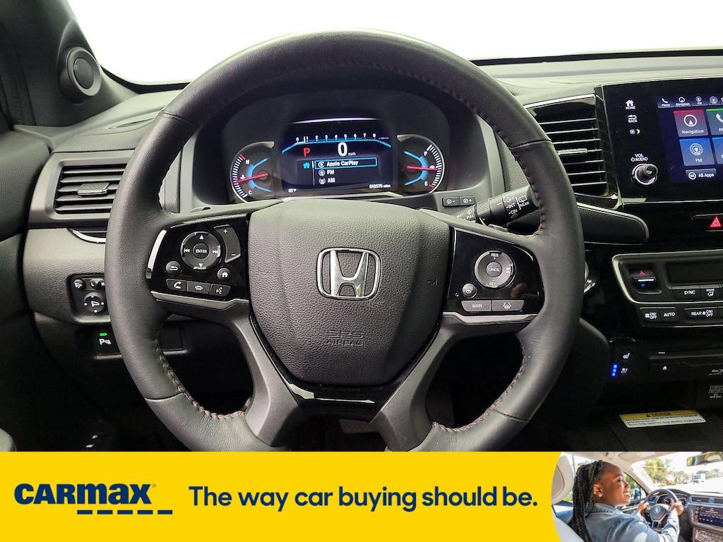 used 2022 Honda Pilot car, priced at $36,998
