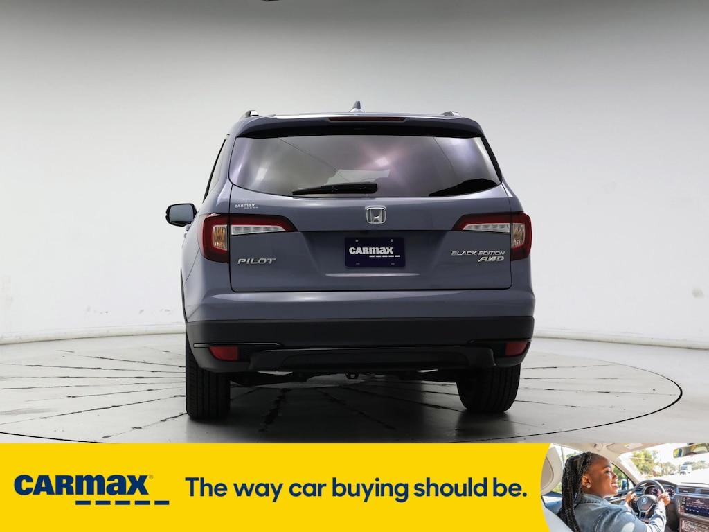used 2022 Honda Pilot car, priced at $36,998