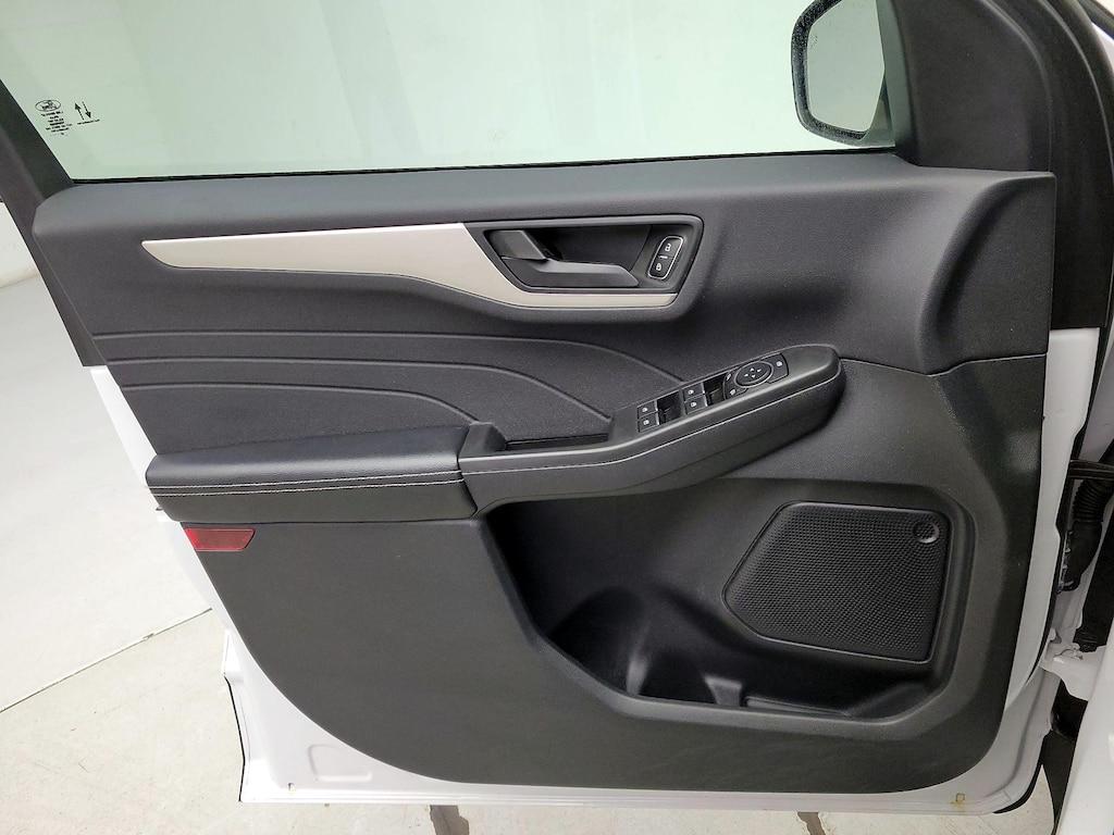 used 2022 Ford Escape car, priced at $21,998