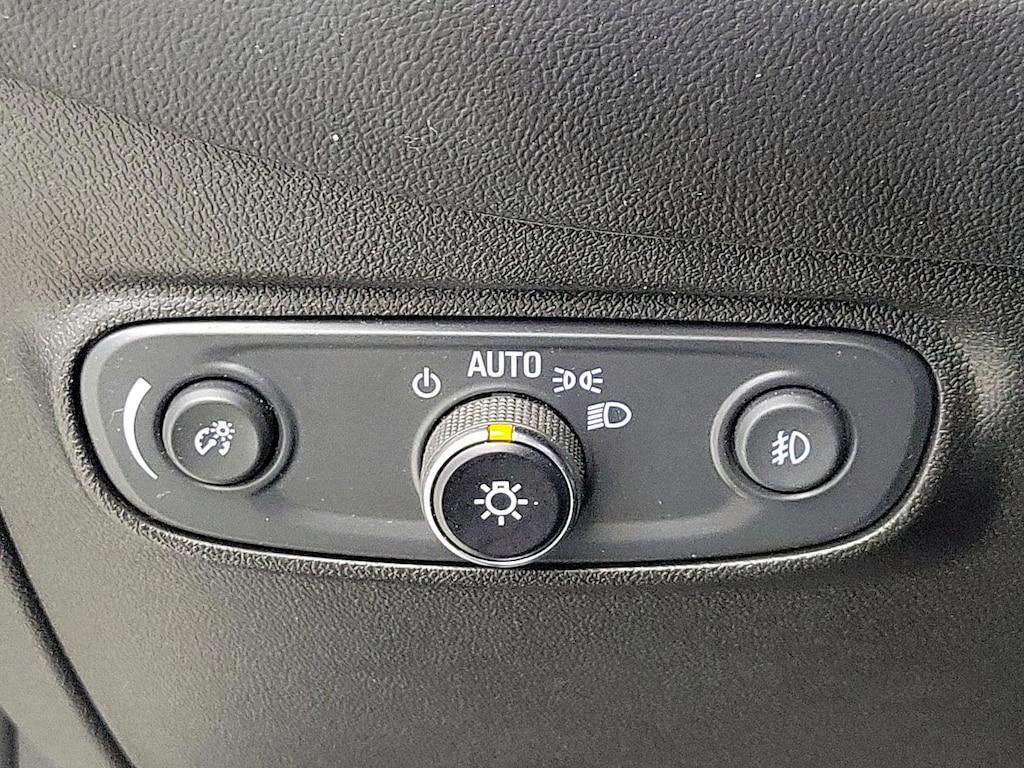 used 2020 Chevrolet Equinox car, priced at $20,998