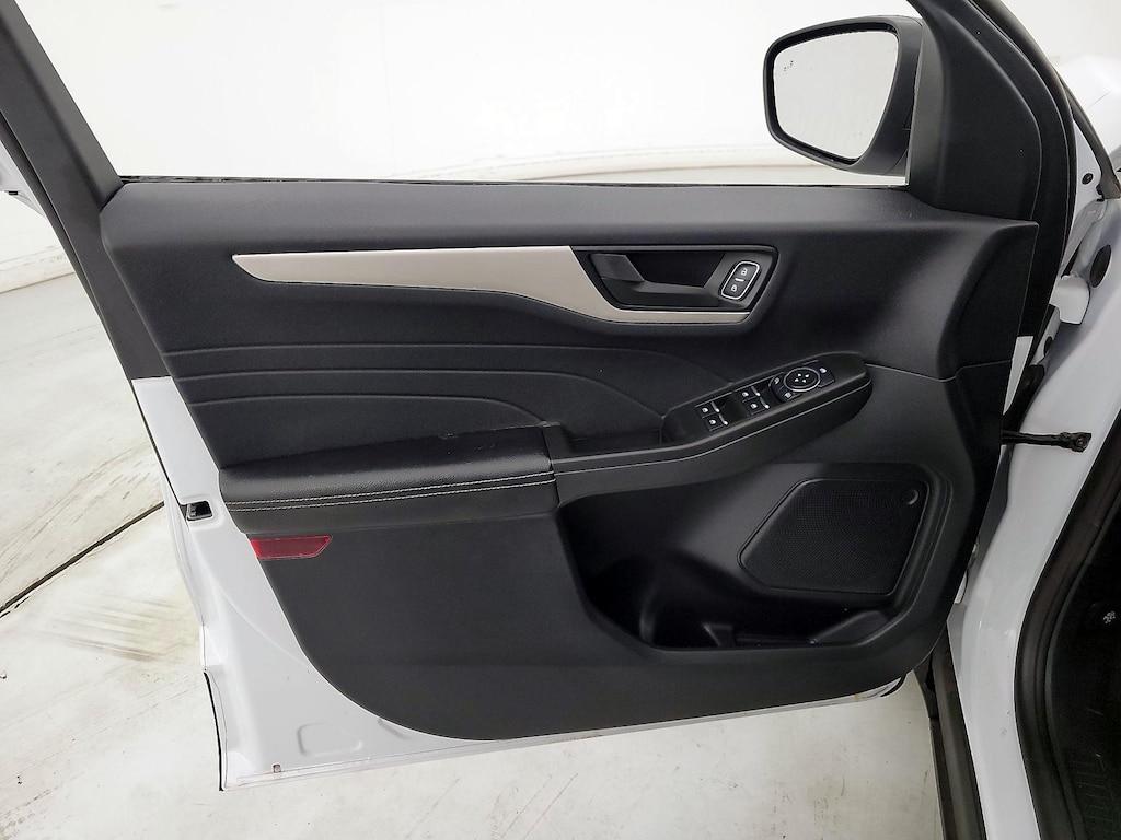 used 2022 Ford Escape car, priced at $20,998
