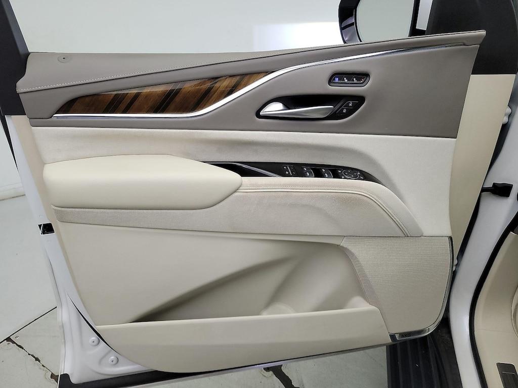 used 2024 Cadillac Escalade car, priced at $87,998
