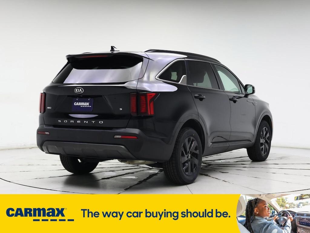 used 2021 Kia Sorento car, priced at $24,998