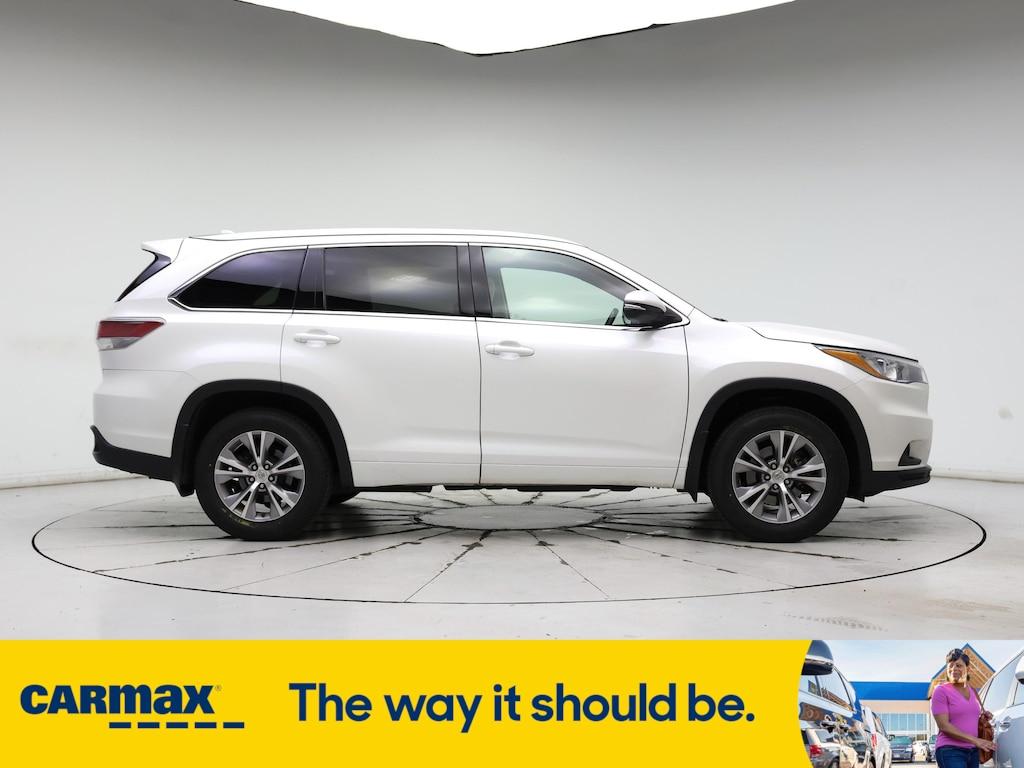 used 2015 Toyota Highlander car, priced at $27,998