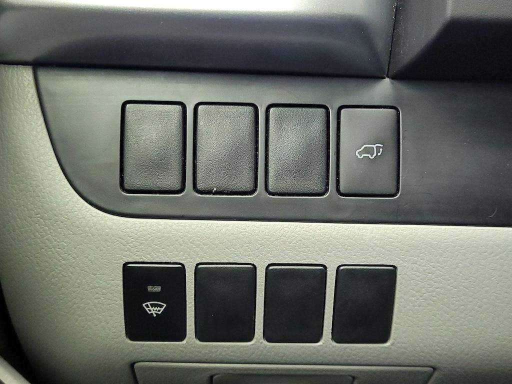 used 2015 Toyota Highlander car, priced at $27,998