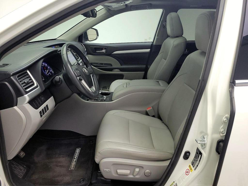 used 2015 Toyota Highlander car, priced at $27,998