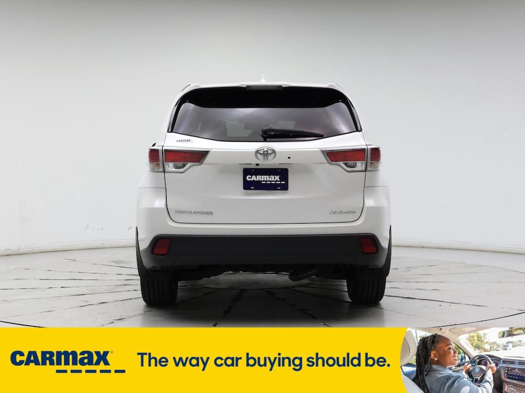 used 2015 Toyota Highlander car, priced at $27,998