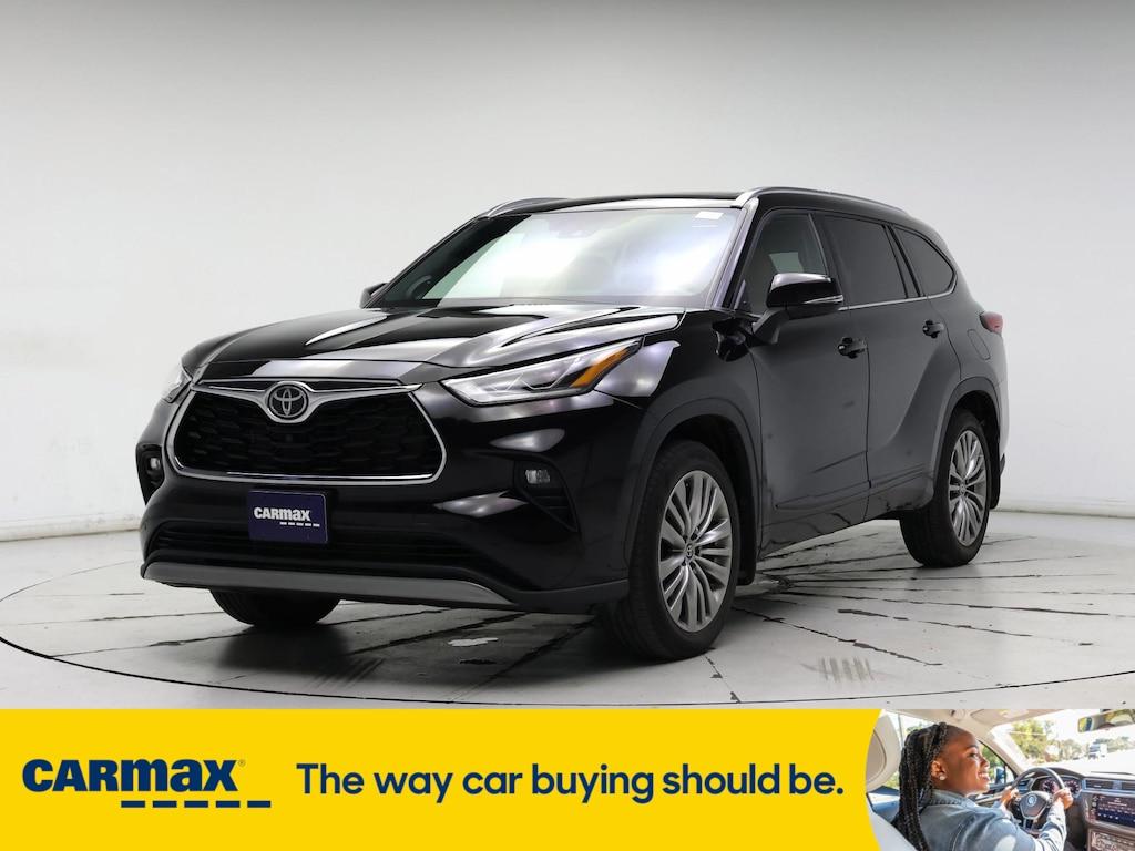 used 2022 Toyota Highlander car, priced at $47,998