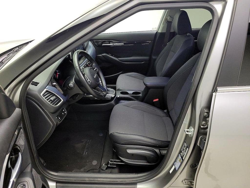 used 2023 Kia Seltos car, priced at $23,998