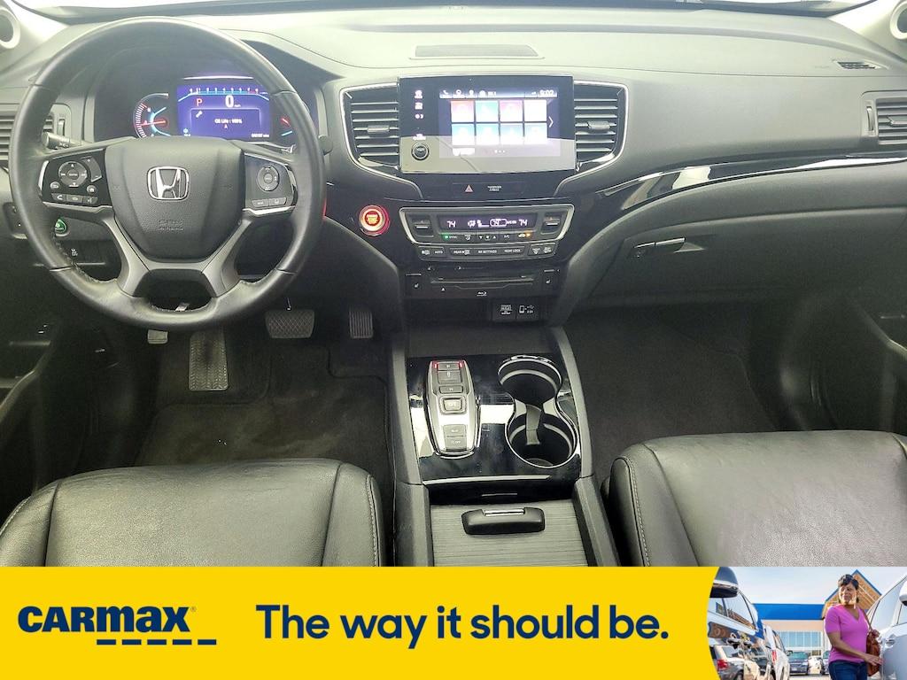 used 2020 Honda Pilot car, priced at $32,998
