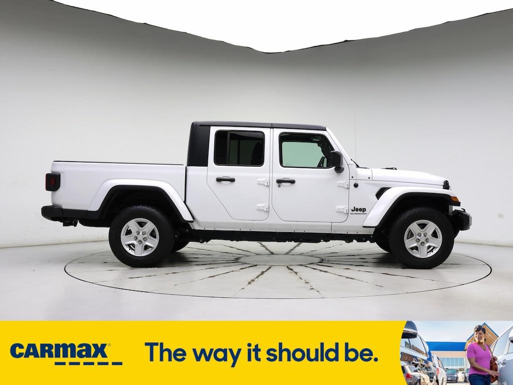 used 2022 Jeep Gladiator car, priced at $35,998